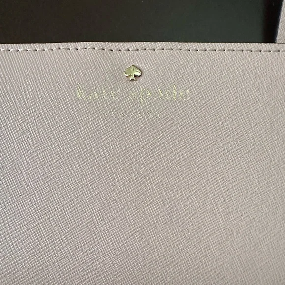 Kate spade ♠️ New York Madison Large Slim Saffiano Leather Bifold Wallet - Picture 2 of 7